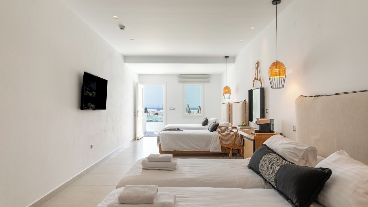 Photo of Bedroom in Platis Gialos