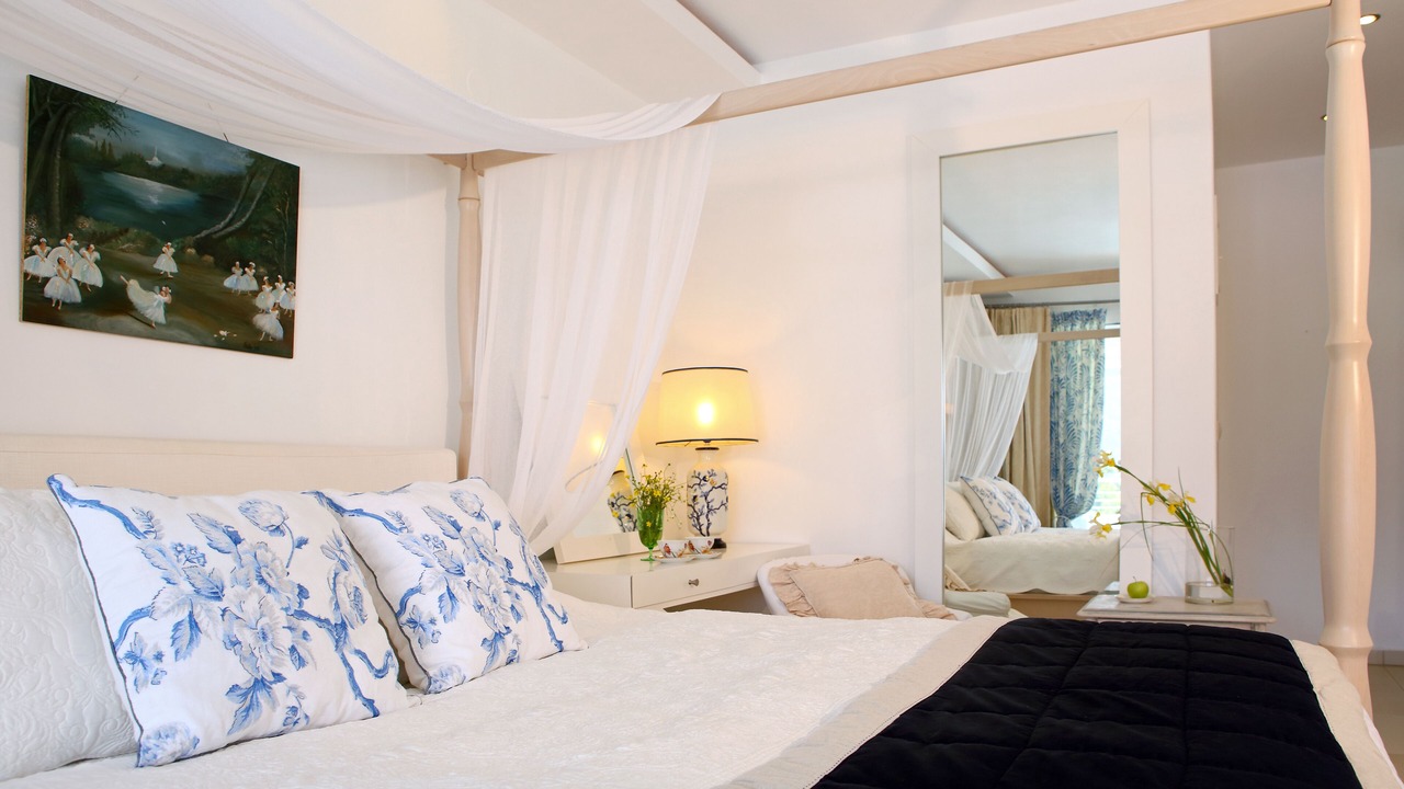 Photo of Bedroom in Chrisi Ammoudia