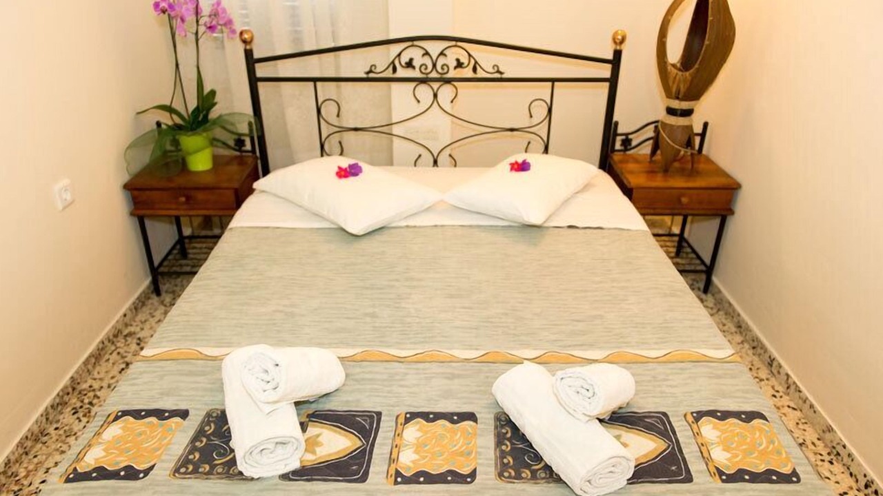 Photo of Bedroom in Alinda