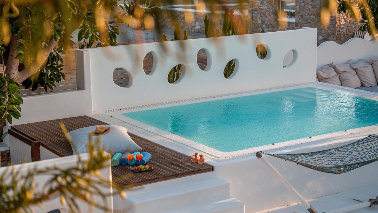 Photo of Outdoor in Glastros
