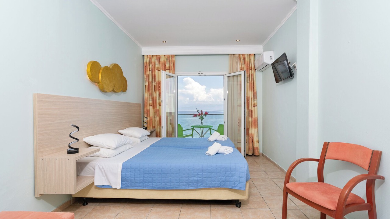 Photo of Bedroom in Benitses