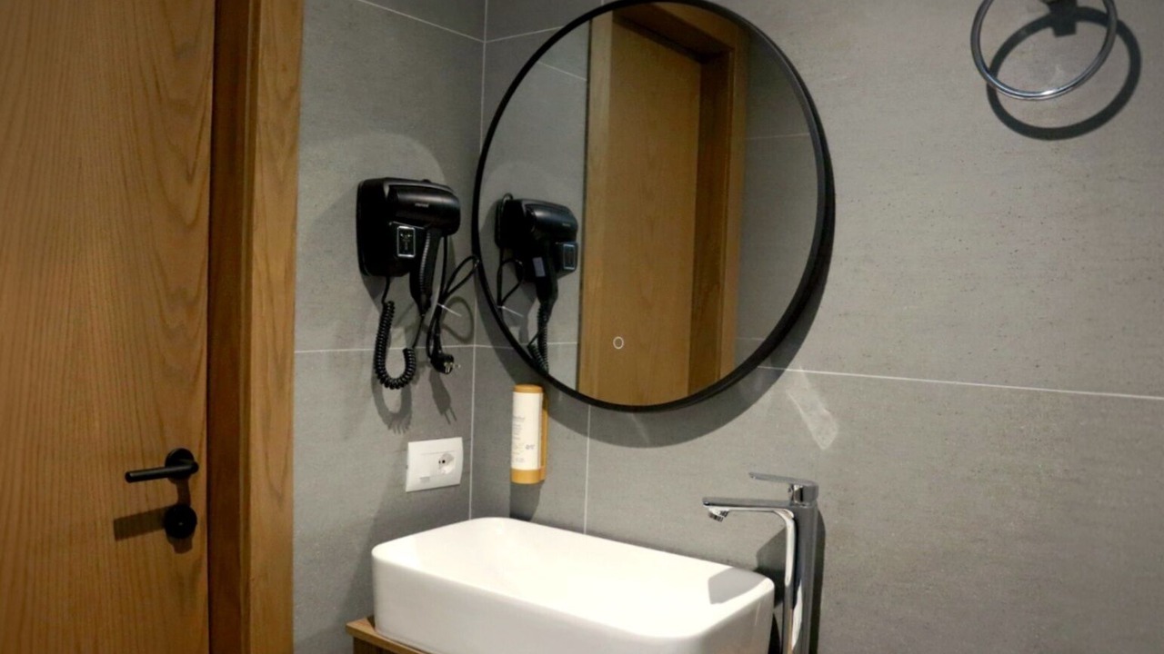 Photo of Bathroom in Golem