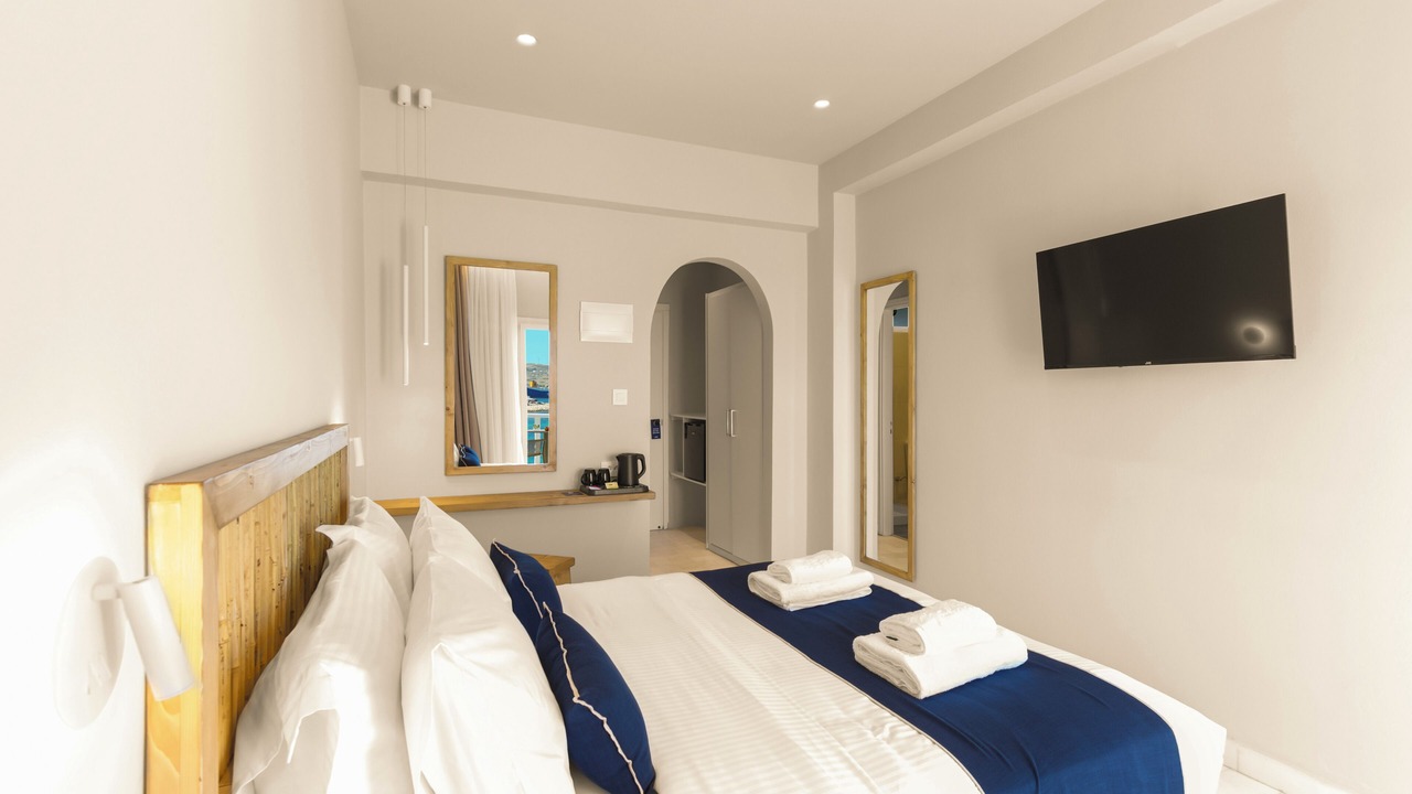Photo of Bedroom in Parikia