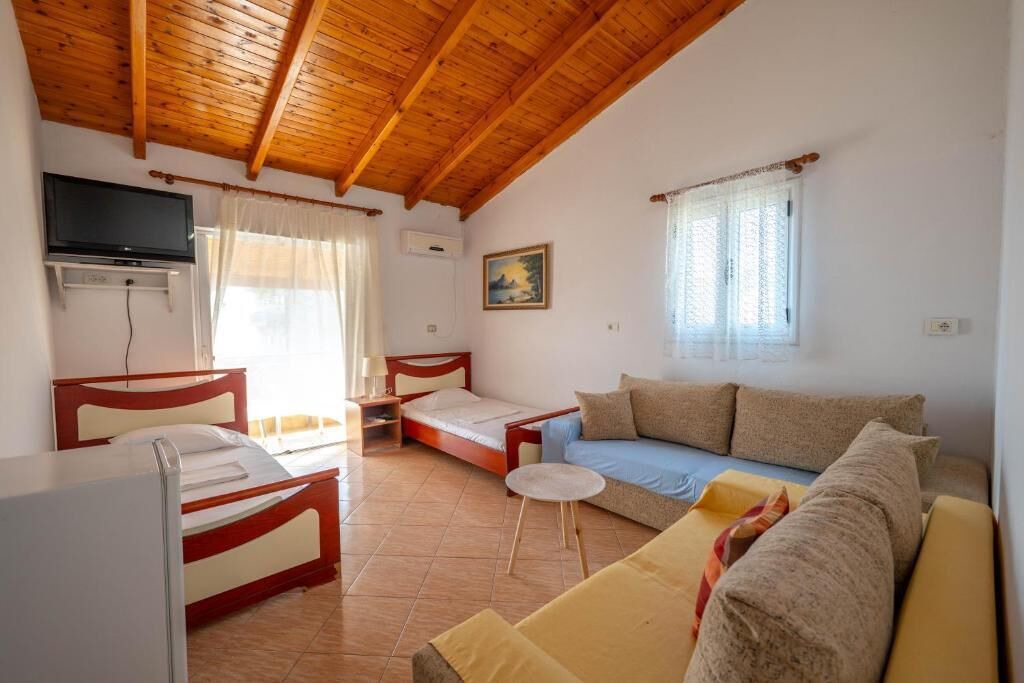 Photo of Bedroom in Himare