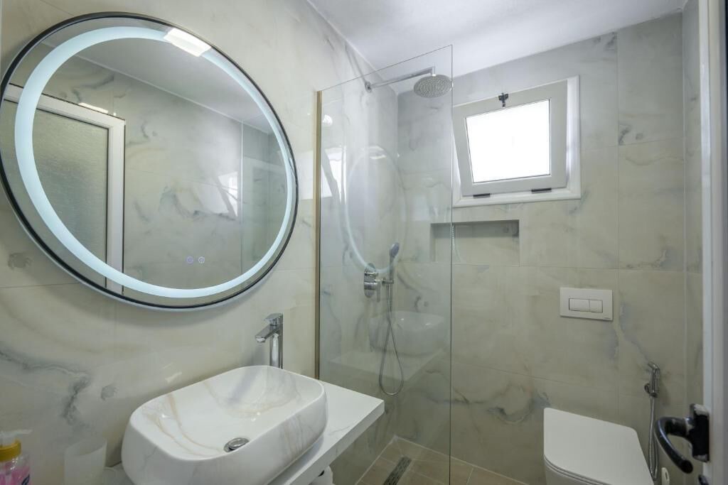 Photo of Bathroom in Himare
