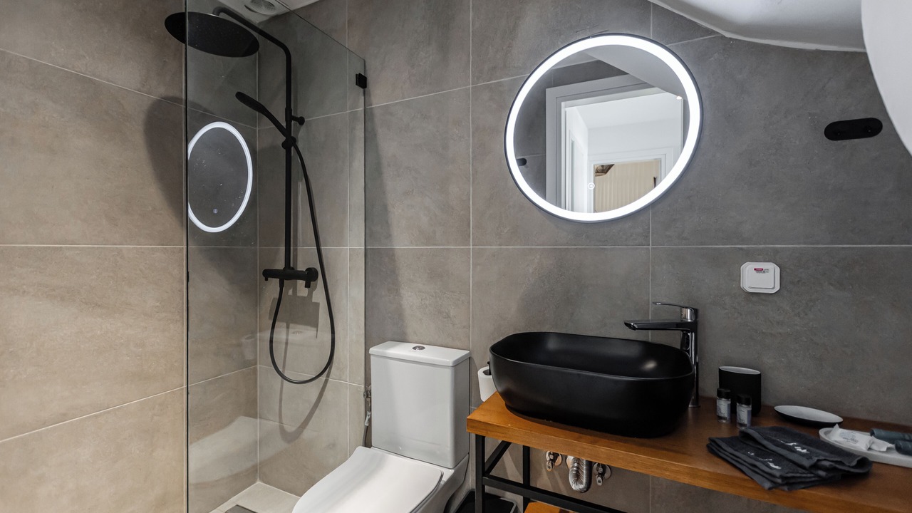 Photo of Bathroom in Naxos Town