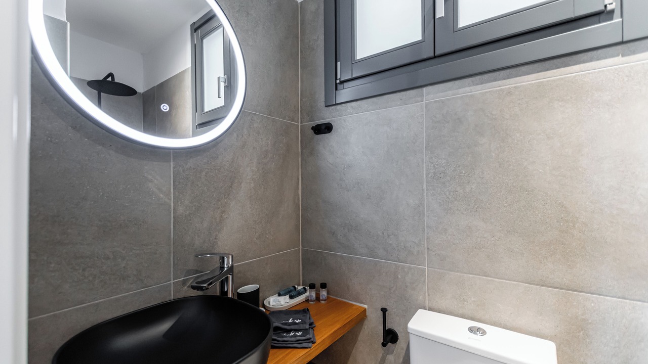 Photo of Bathroom in Naxos Town