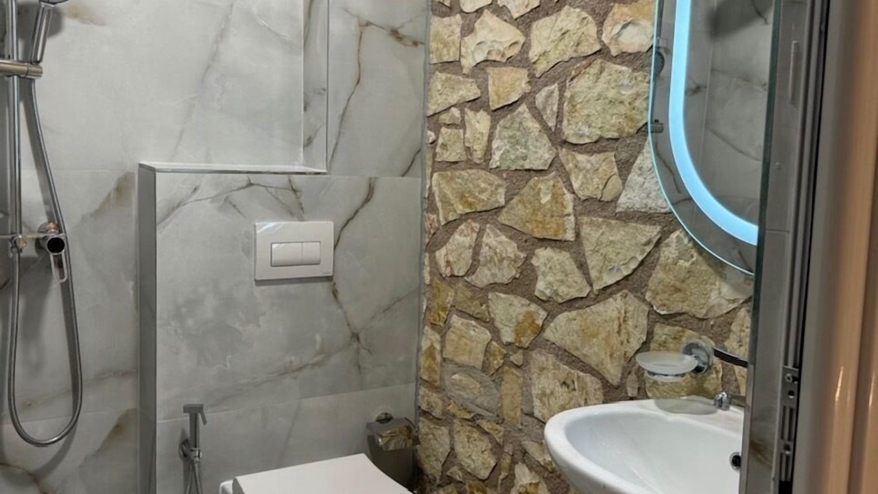 Photo of Bathroom in Qafe e Gjashtes