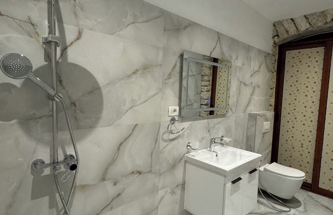 Photo of Bathroom in Qafe e Gjashtes