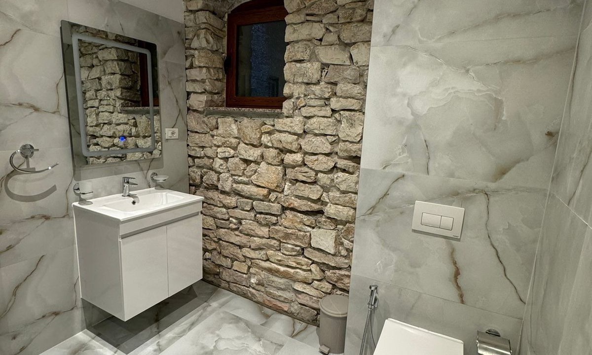 Photo of Bathroom in Qafe e Gjashtes
