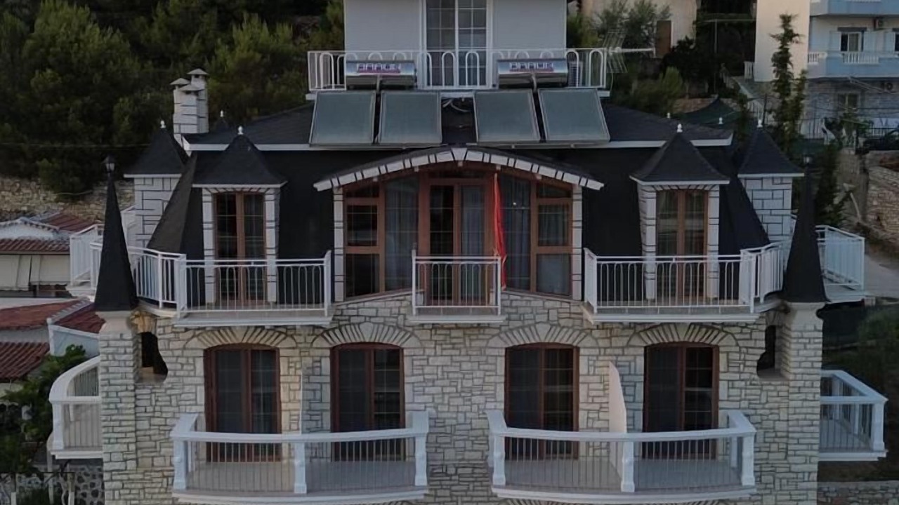 Photo of Outdoor in Qafe e Gjashtes