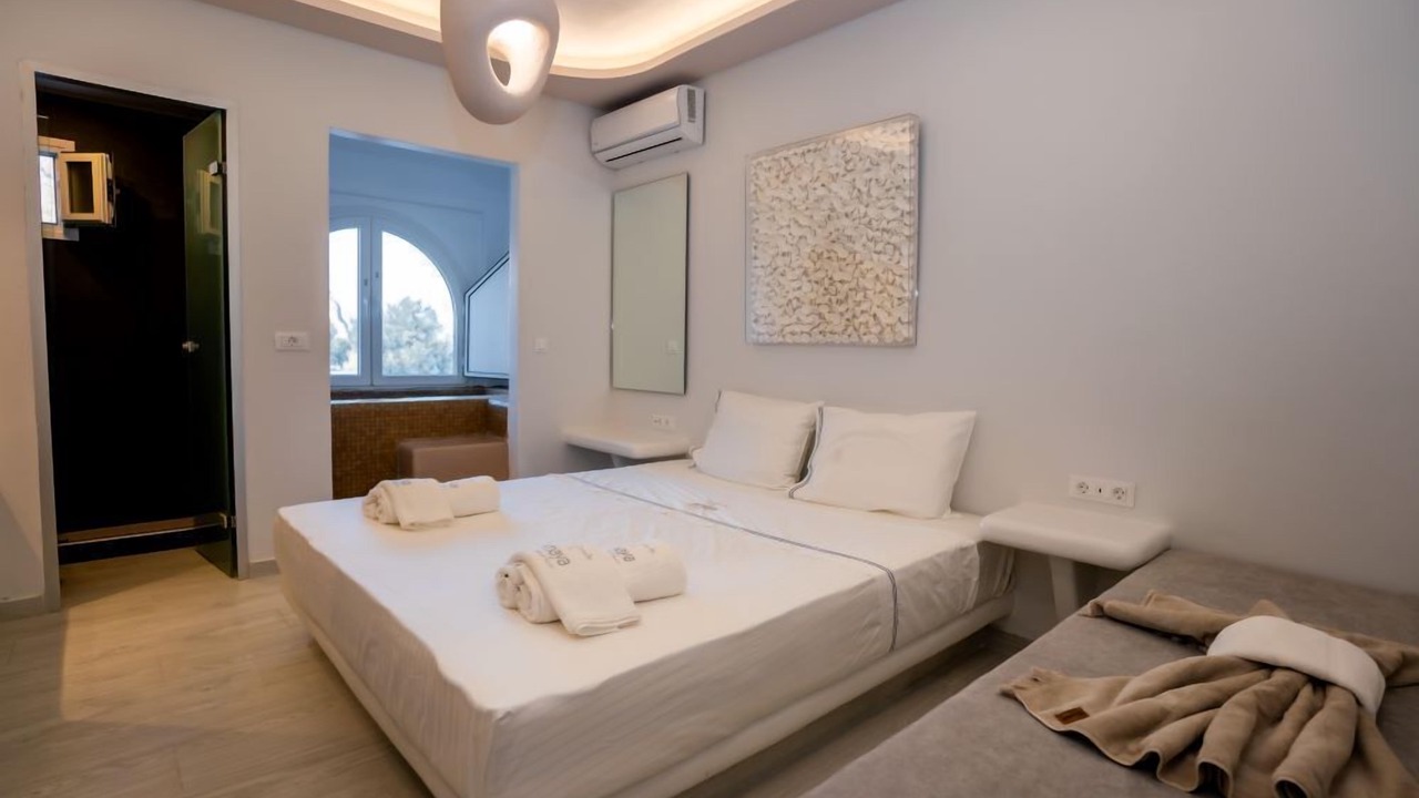 Photo of Bedroom in Perissa