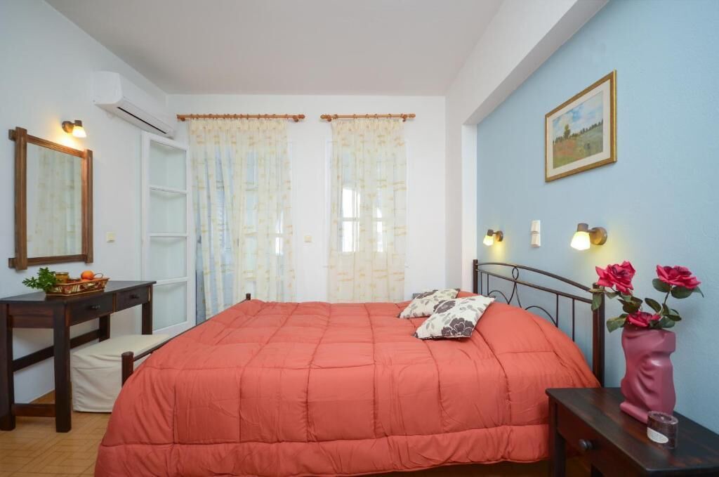 Photo of Bedroom in Old Town Naxos