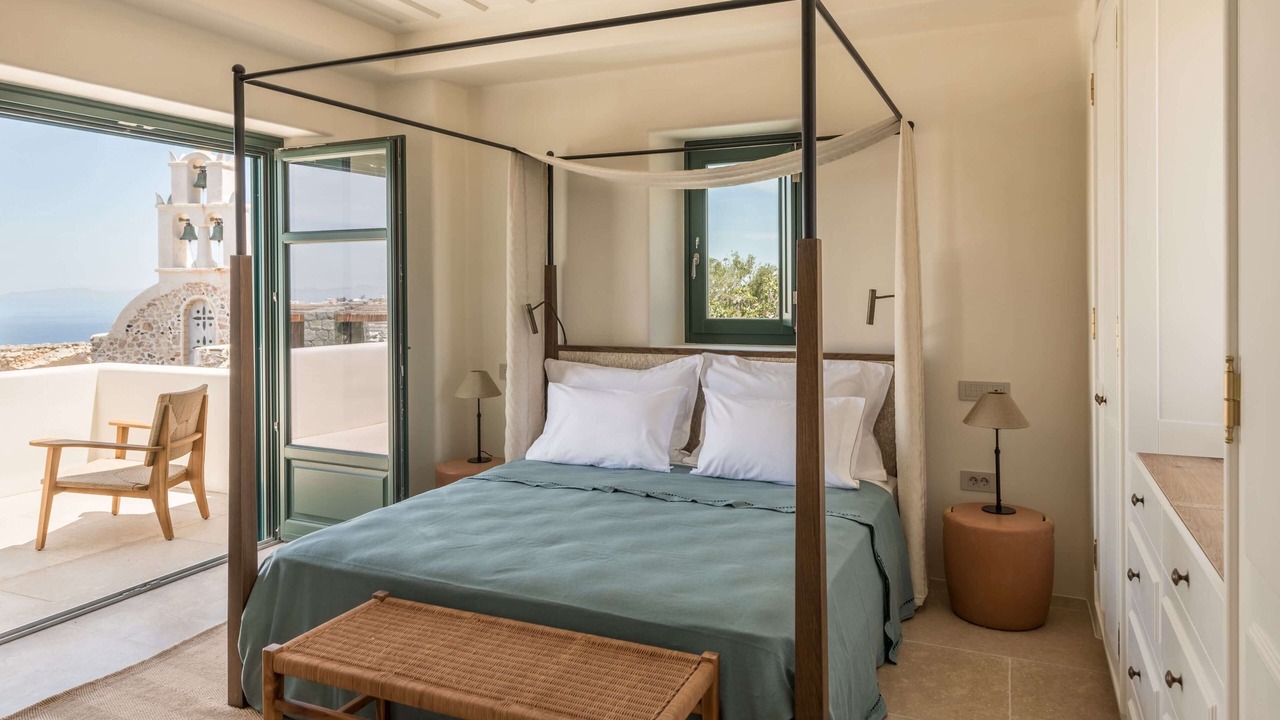 Photo of Bedroom in Santorini