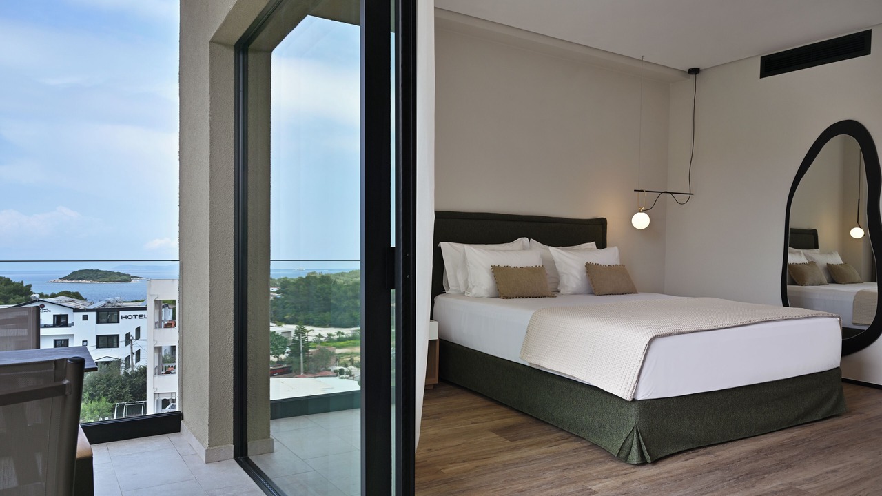 Photo of Bedroom in Ksamil