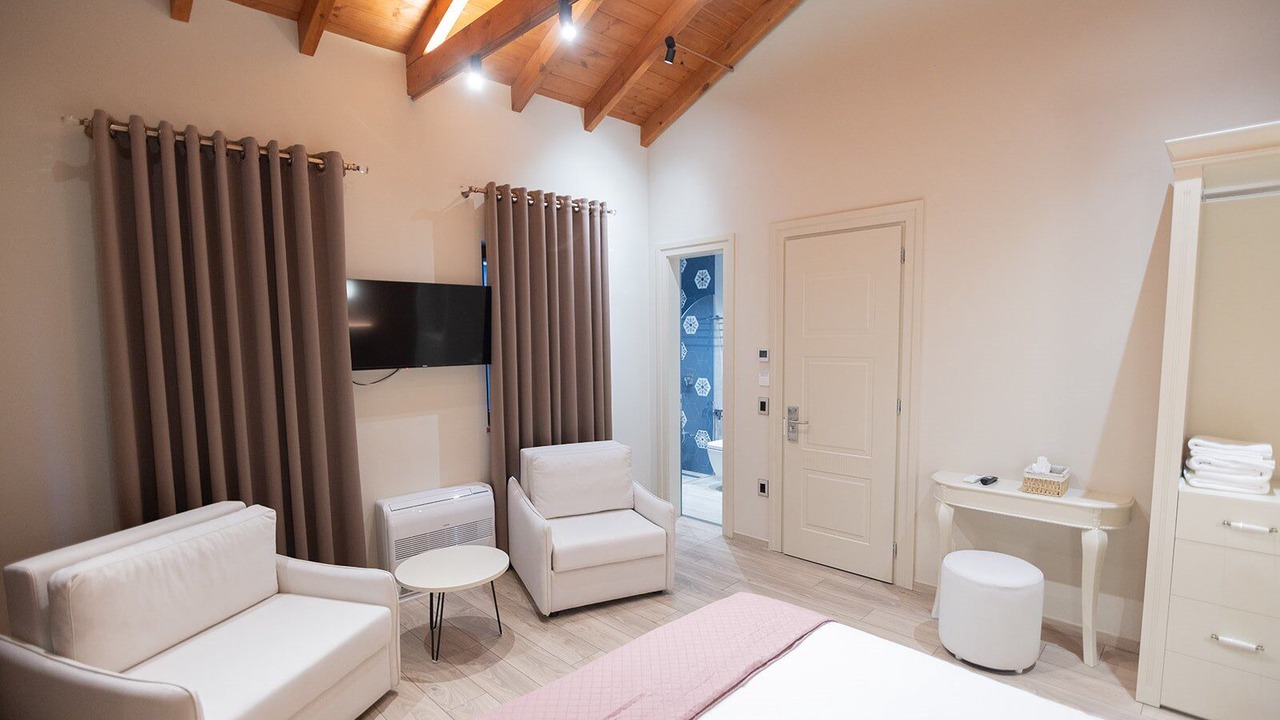 Photo of Bedroom in Korce