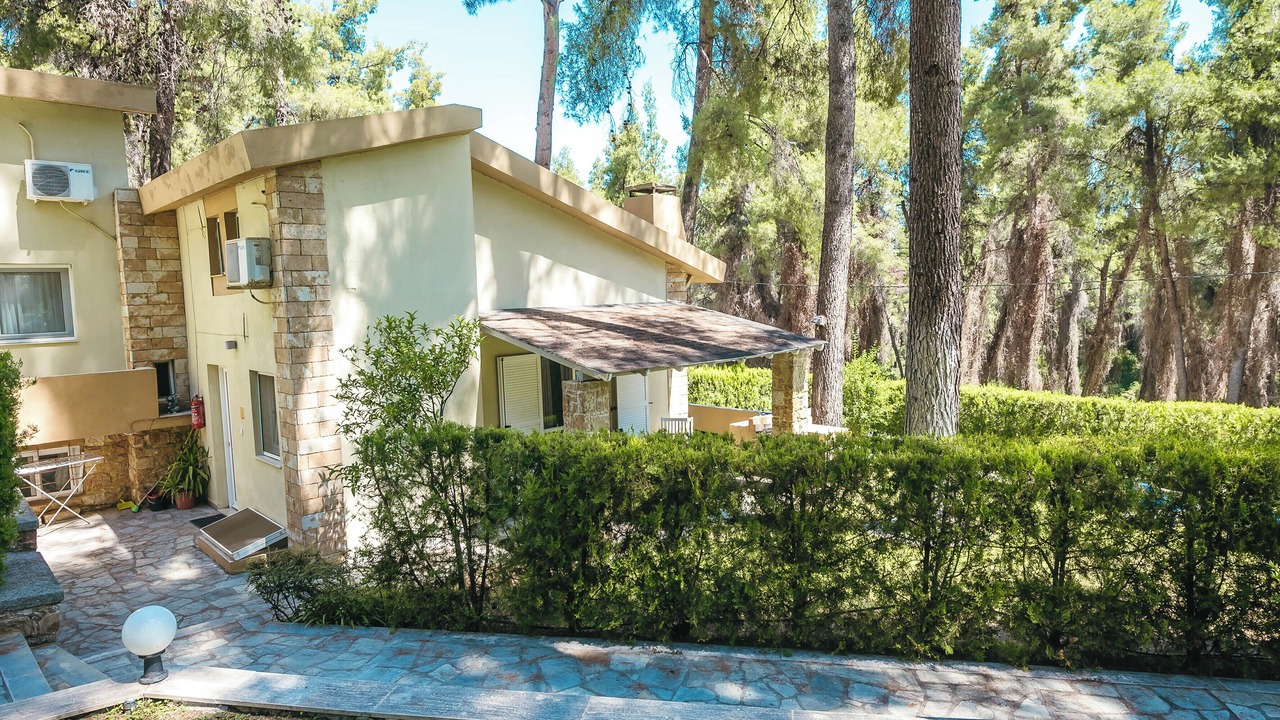 Photo of Outdoor in Sane