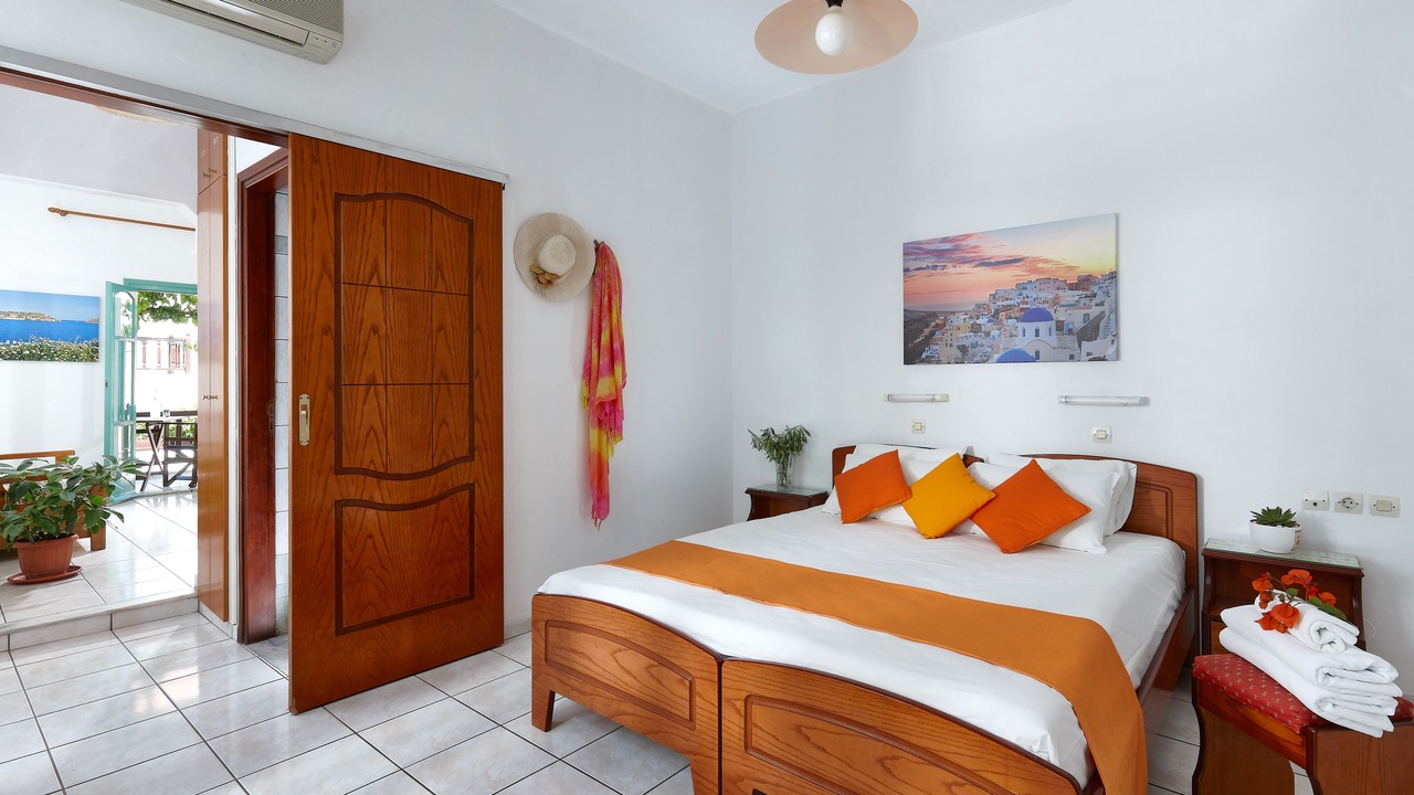Photo of Bedroom in Analipsi