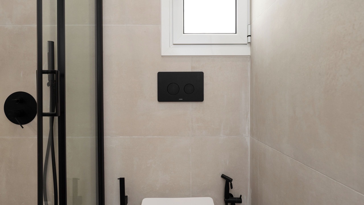Photo of Bathroom in Glyfada