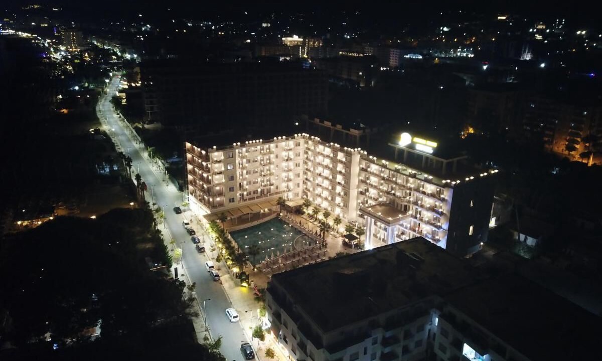 Photo of Outdoor in Golem