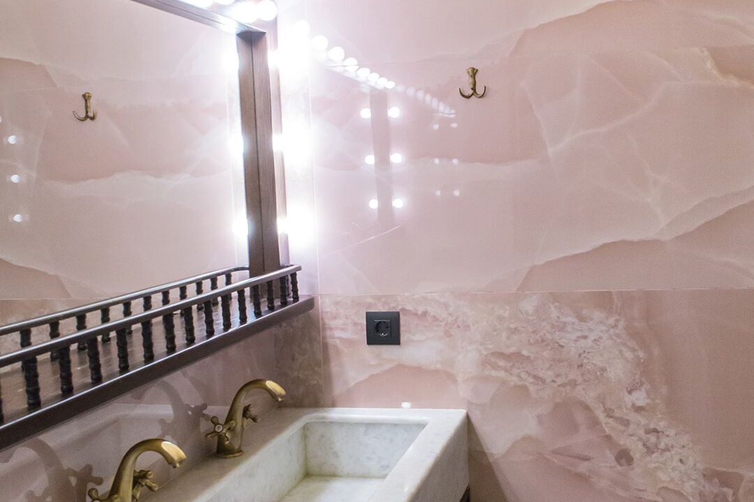 Photo of Bathroom in Monastiraki