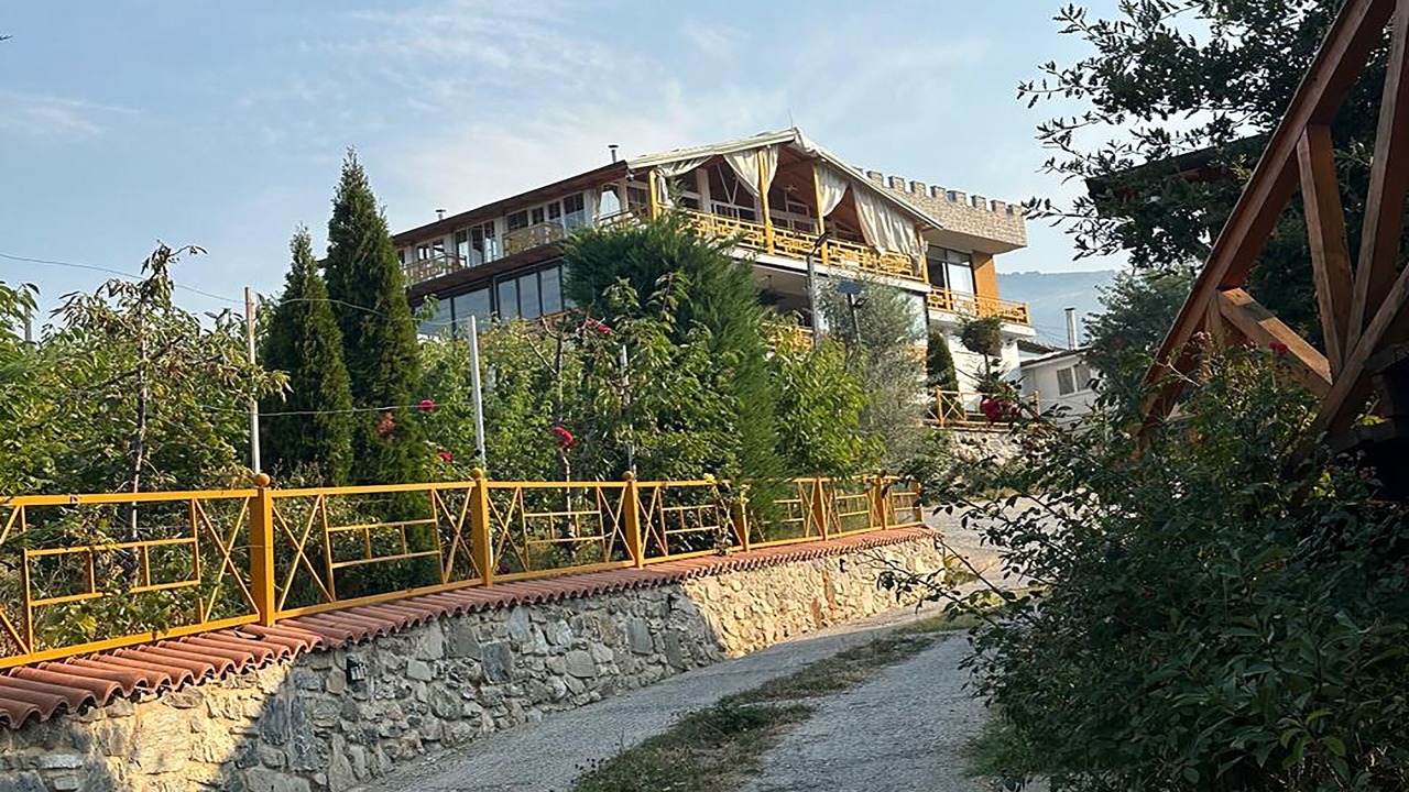 Photo of Outdoor in Diber