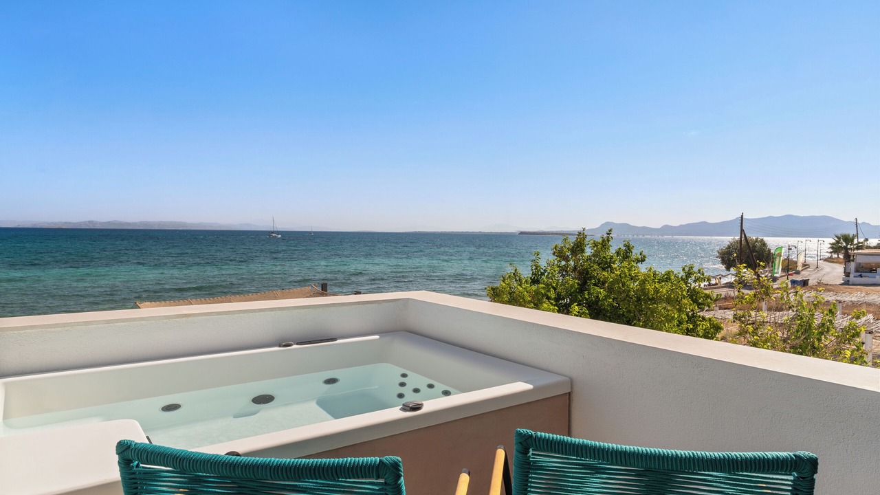 Photo of Bedroom in Milos
