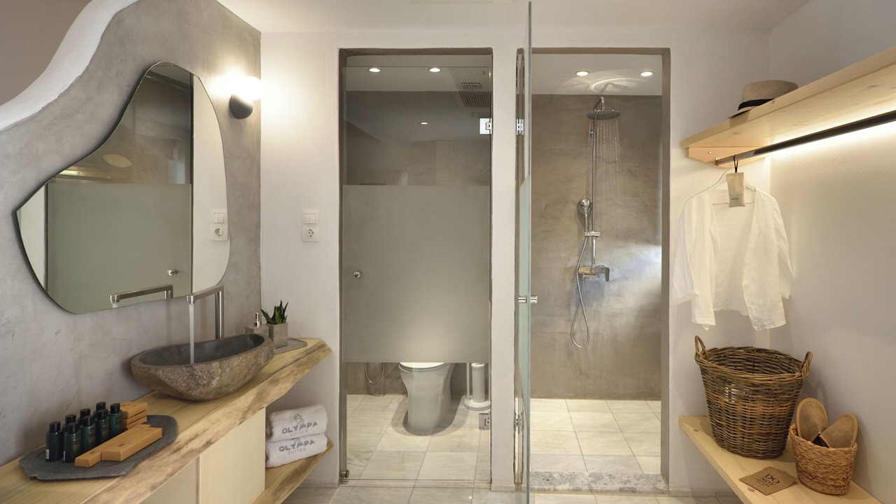 Photo of Bathroom in Limin Litochorou
