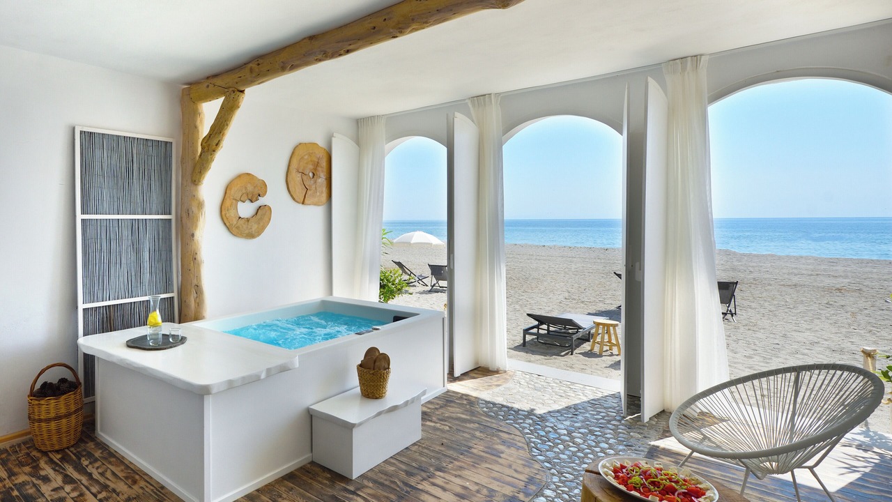 Photo of Bedroom in Limin Litochorou