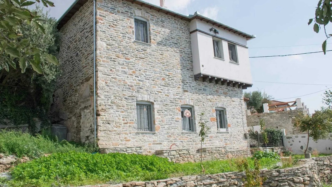 Photo of Outdoor in Ano Volos