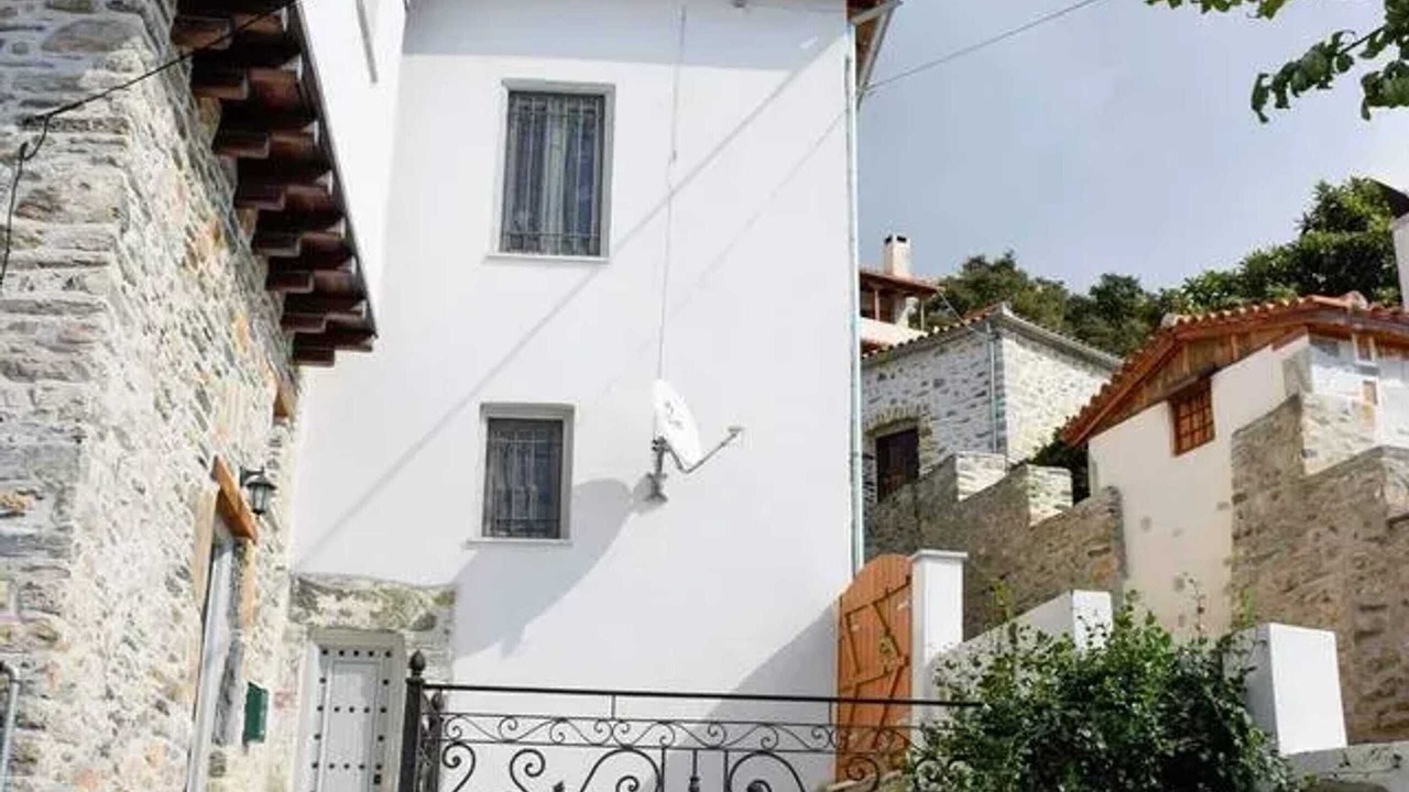 Photo of Outdoor in Ano Volos