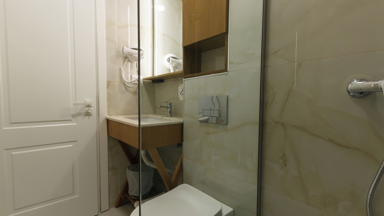 Photo of Bathroom in Lazarat