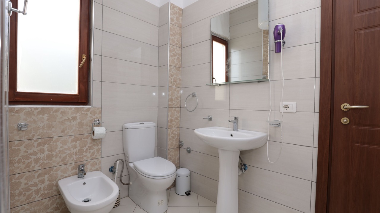 Photo of Bathroom in Mullet