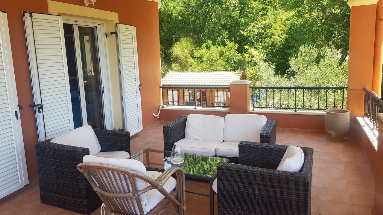 Photo of Patio Balcony in Poulades