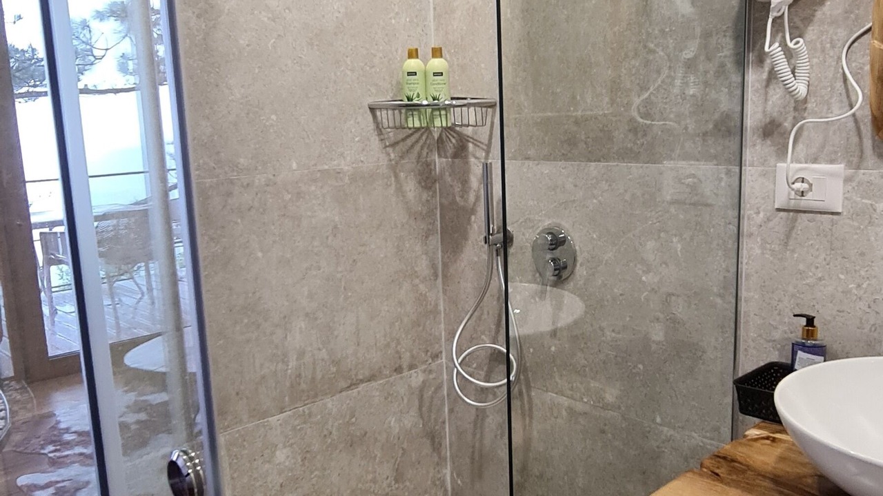 Photo of Bathroom in Dajt
