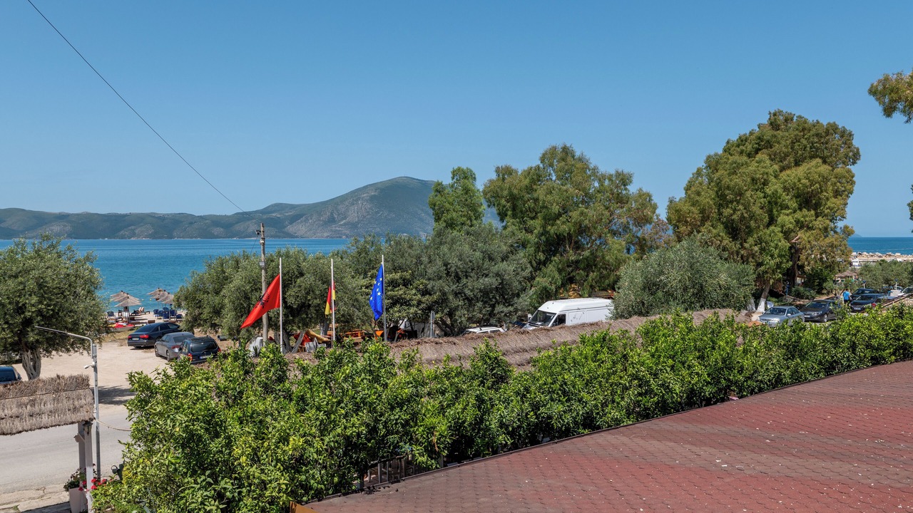 Photo of Outdoor in Radhime