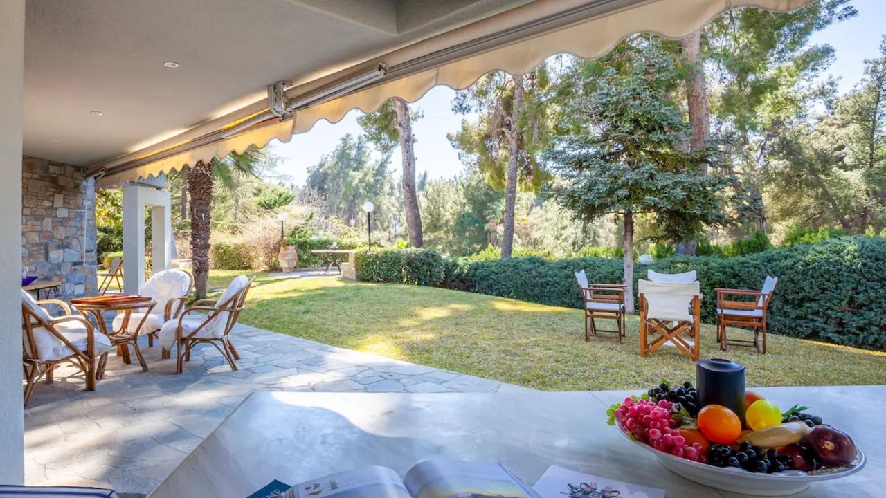 Photo of Outdoor in Sane