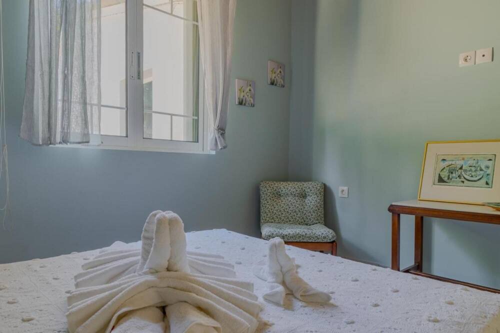 Photo of Bedroom in Kalamaki