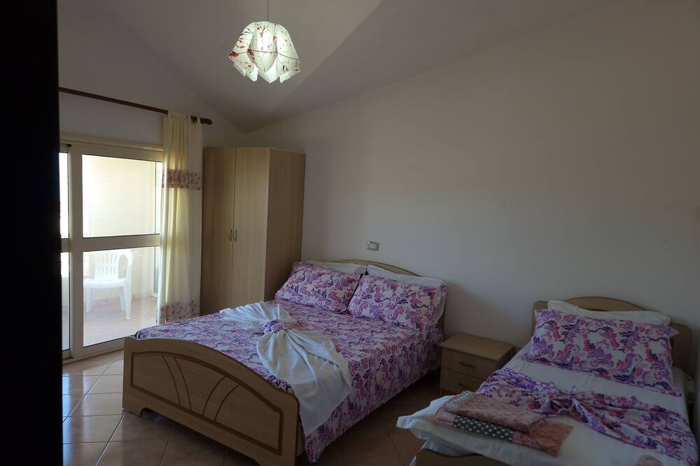 Photo of Bedroom in Orikum