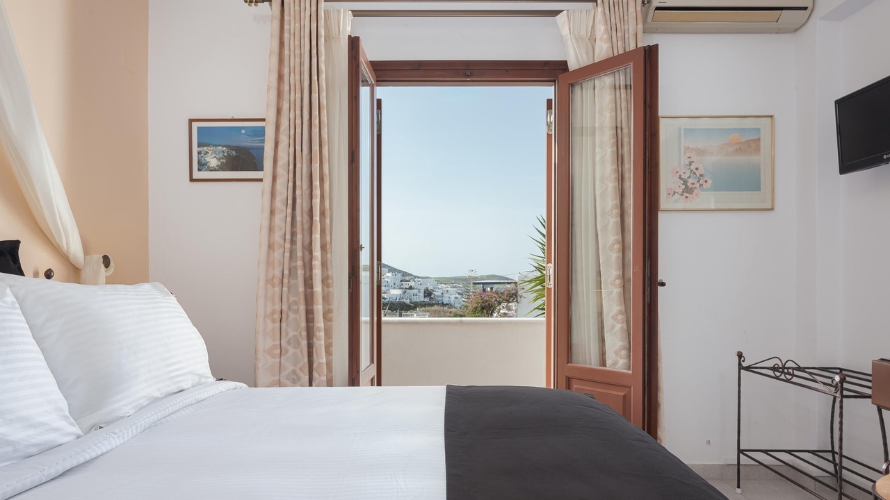 Photo of Bedroom in Naousa