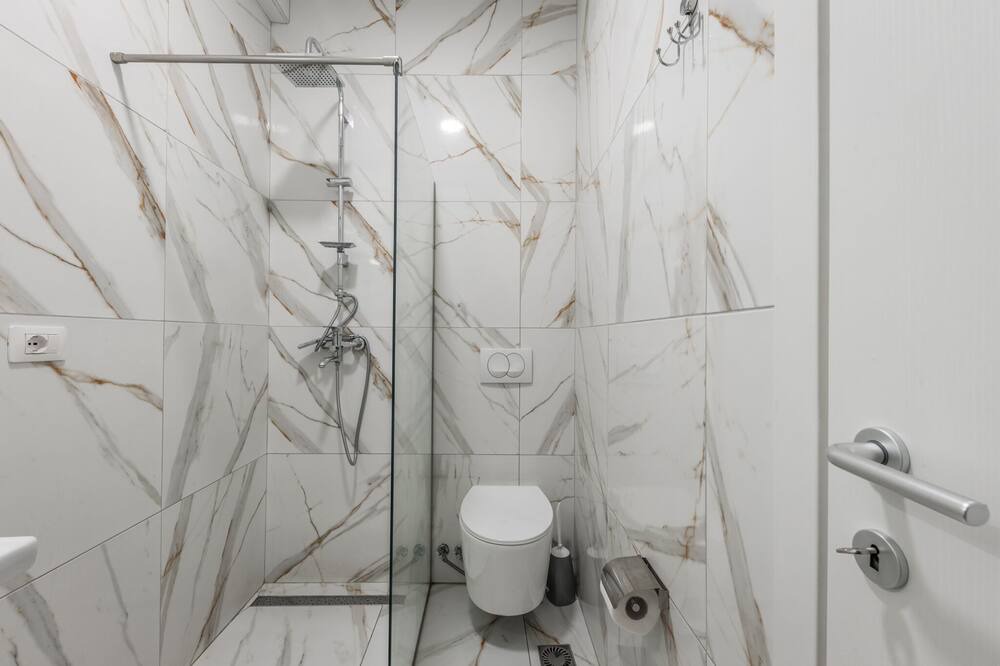 Photo of Bathroom in Rade