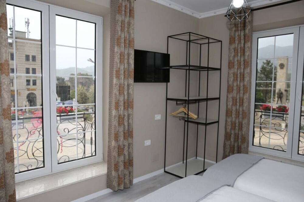 Photo of Bedroom in Permet