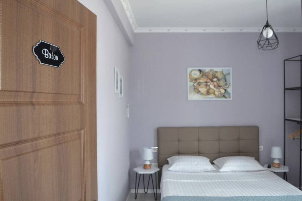 Photo of Bedroom in Permet