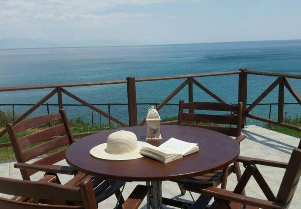 Photo of Outdoor in Aipeia