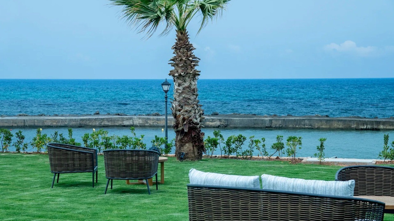Photo of Outdoor in Analipsi