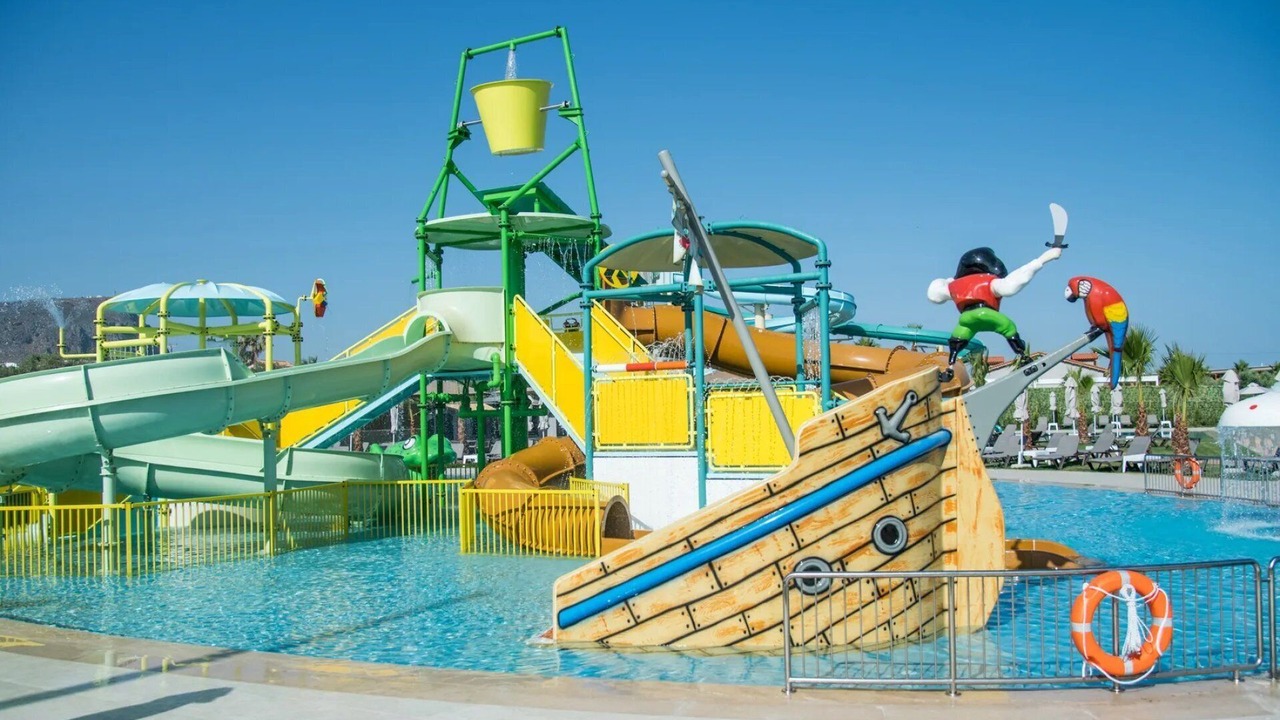 Photo of Outdoor in Analipsi