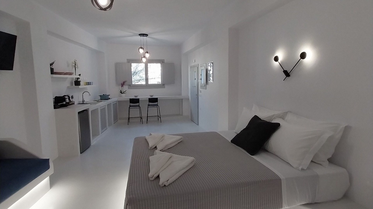 Photo of Bedroom in Perissa