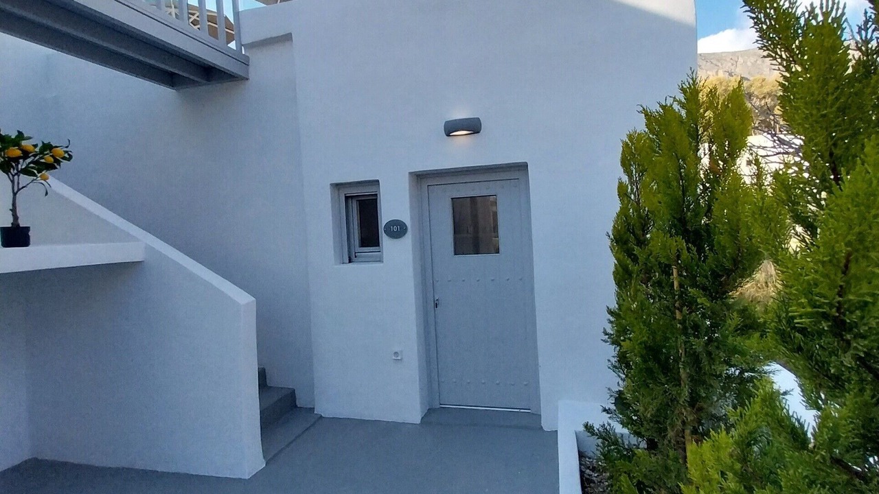Photo of Bedroom in Perissa