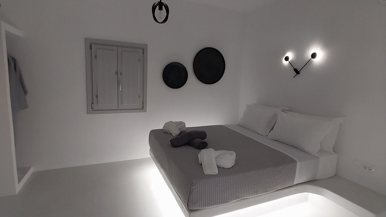 Photo of Bedroom in Perissa