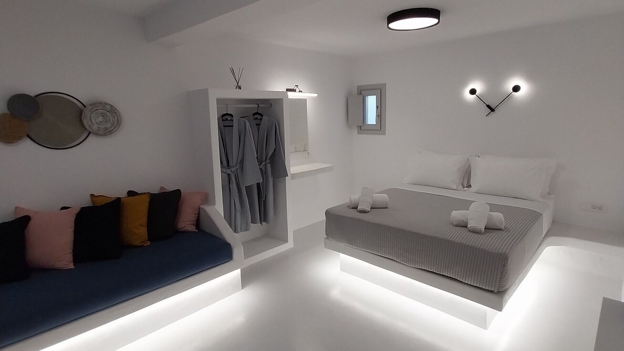 Photo of Bedroom in Perissa